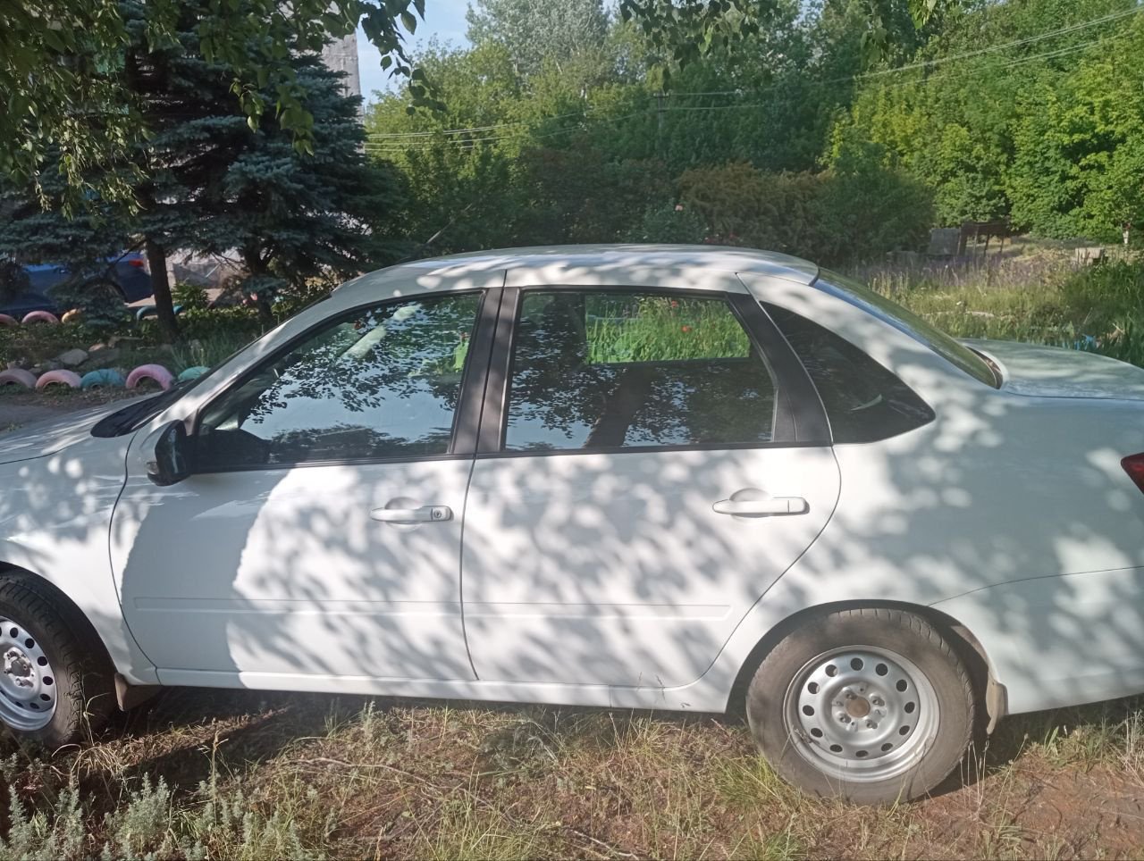 LADA Granta