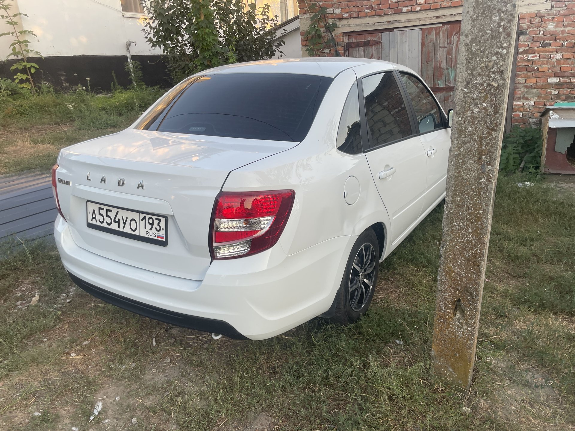Lada (ВАЗ) Granta