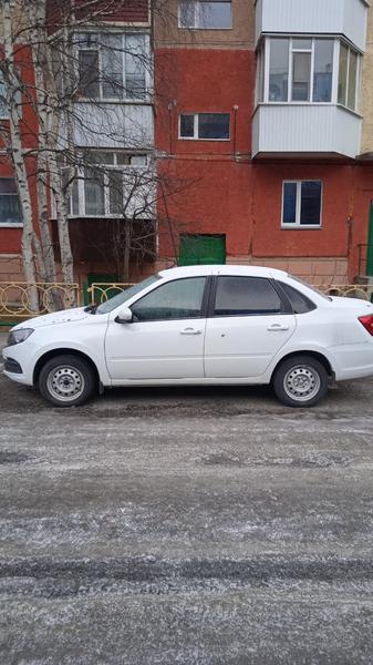 LADA Granta 2024, фото 2