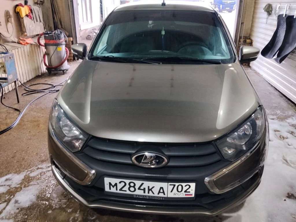 LADA Granta