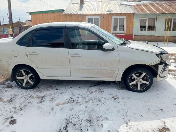 Lada (ВАЗ) Granta 2018, фото 2