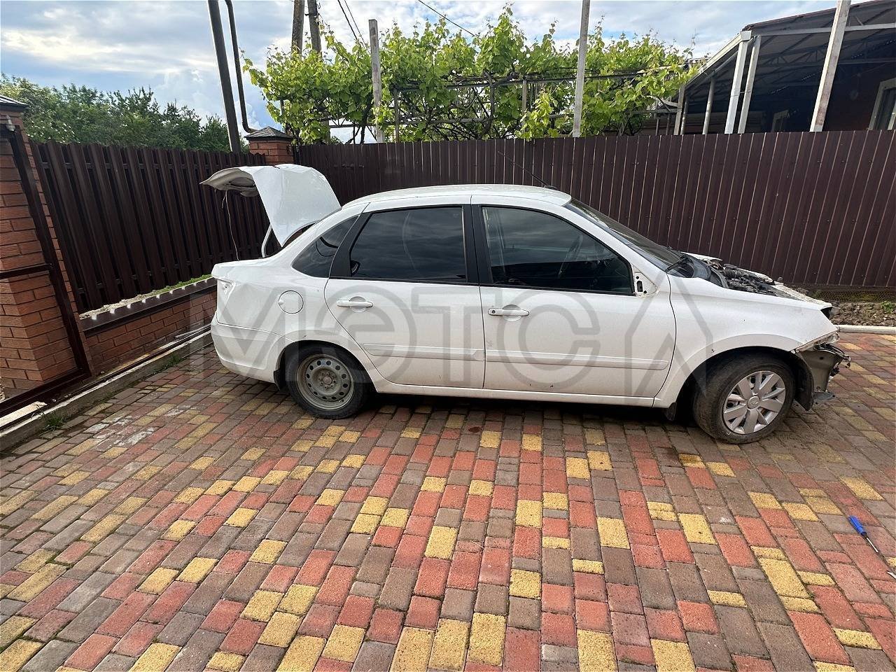 LADA Granta