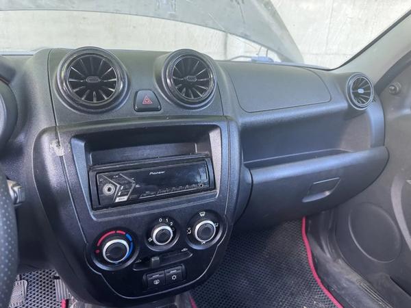 Lada (ВАЗ) Granta 2015, фото 3