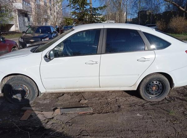 Lada (ВАЗ) Granta 2022, фото 2