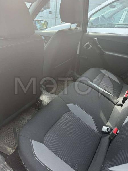 LADA Granta 2023, фото 6