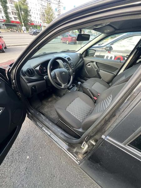 LADA Granta 2023, фото 4