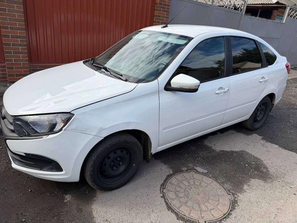 LADA Granta 2023, фото 3