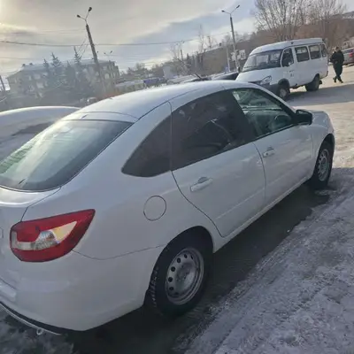 Lada (ВАЗ) Granta