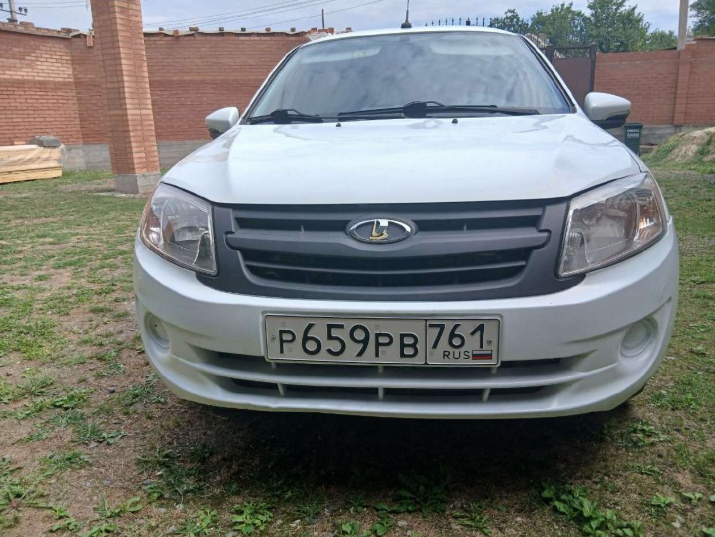 Lada (ВАЗ) Granta