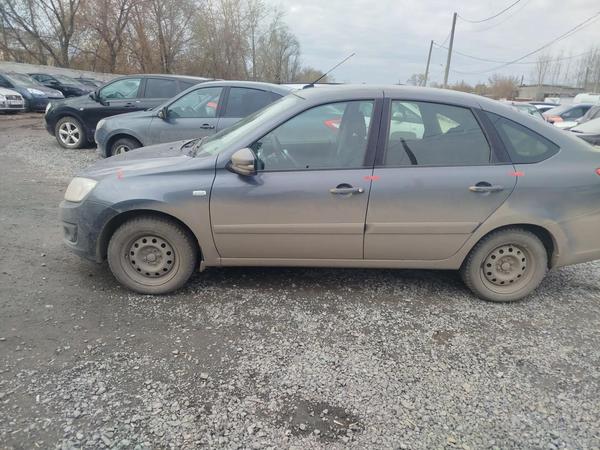 Lada (ВАЗ) Granta 2015, фото 2