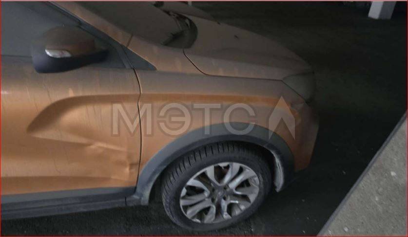 LADA XRAY