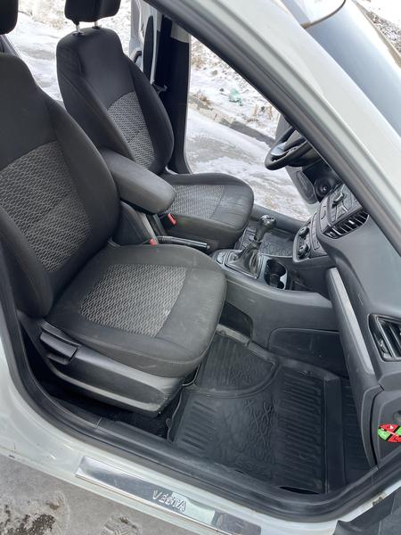 LADA Vesta 2020, фото 33