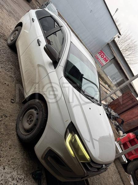 Lada (ВАЗ) Vesta 2023, фото 2