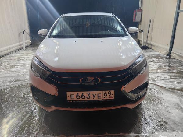 LADA