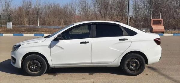Lada (ВАЗ) Vesta 2023, фото 2