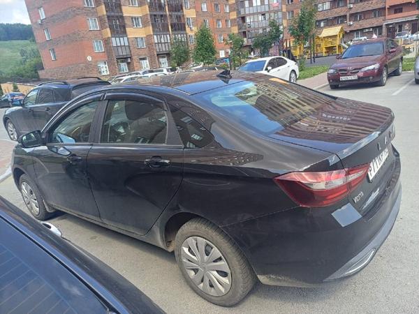 Lada (ВАЗ) Vesta 2024, фото 3
