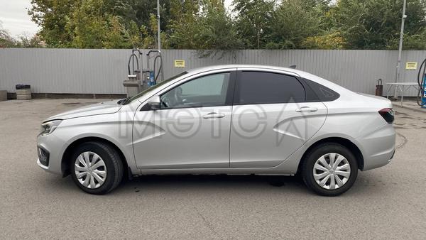 Lada (ВАЗ) Vesta 2024, фото 2