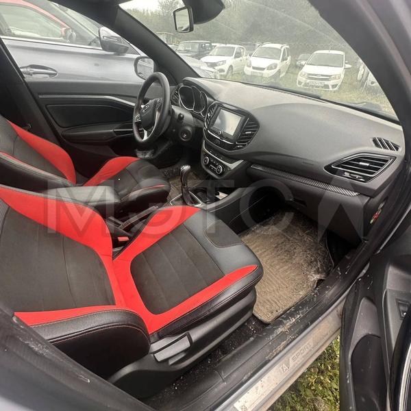 Lada (ВАЗ) Vesta 2019, фото 12