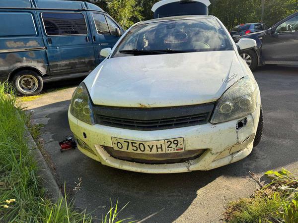 Opel Astra 2008, фото 4