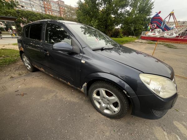 Opel Astra 2008, фото 4