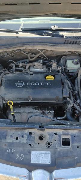 Opel Astra 2008, фото 6