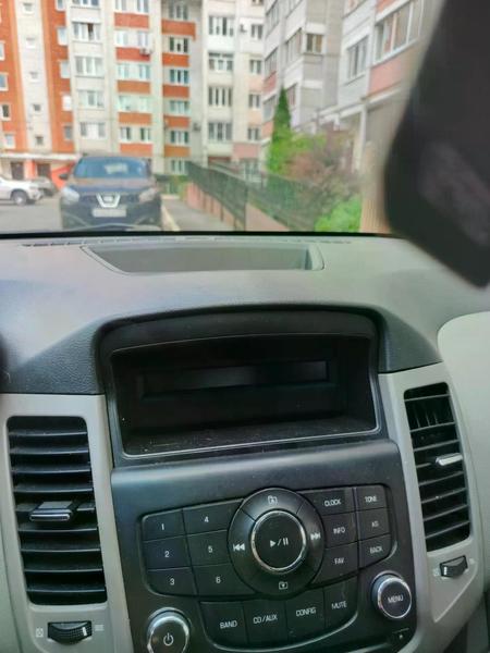 Chevrolet Cruze 2010, фото 2