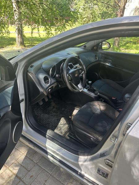 Chevrolet Cruze 2011, фото 6