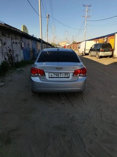 Chevrolet Cruze 2010, фото 2