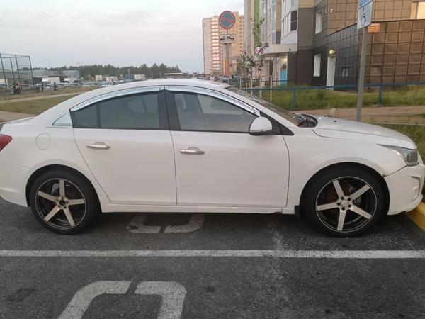 Chevrolet Cruze 2013, фото 2