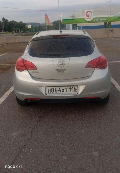Opel Astra 2011, фото 5