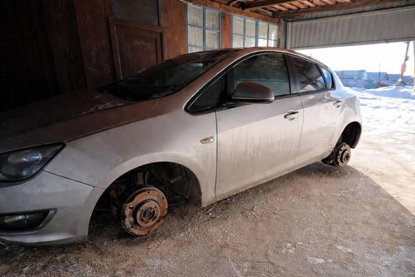 Opel Astra 2012, фото 8