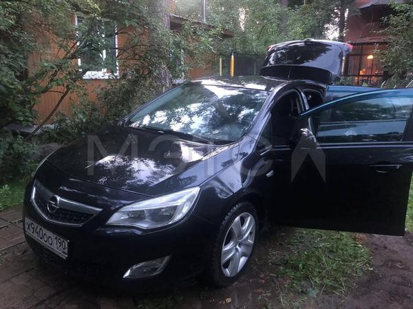 Opel Astra 2011, фото 6
