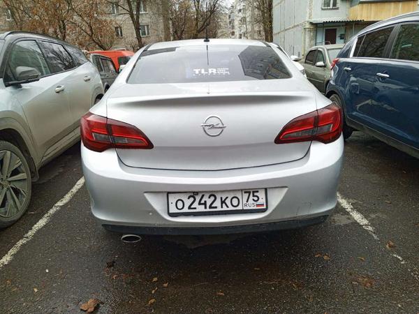 Opel Astra 2013, фото 8