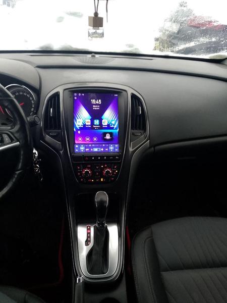 Opel Astra 2013, фото 12