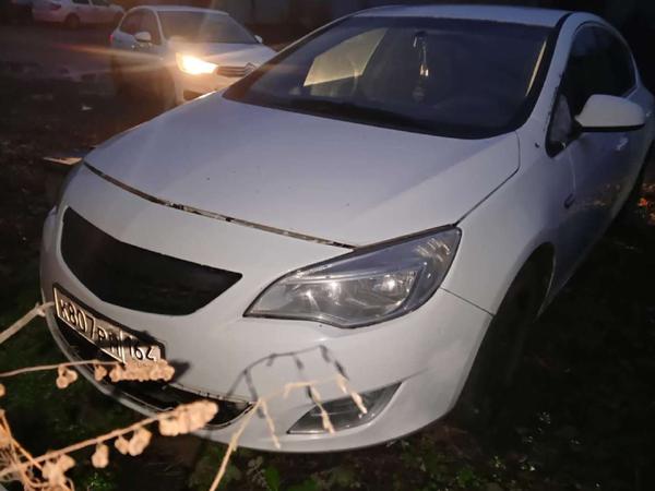 Opel Astra 2011, фото 7