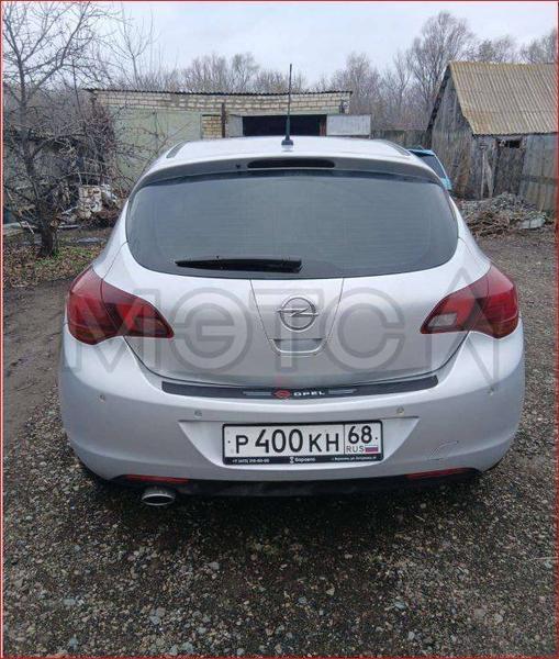 Opel Astra 2012, фото 4