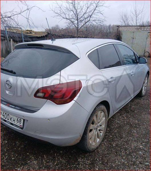 Opel Astra 2012, фото 6