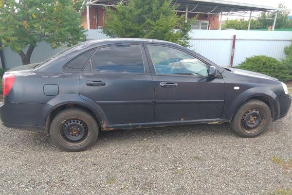 Chevrolet Lacetti 2010, фото 2