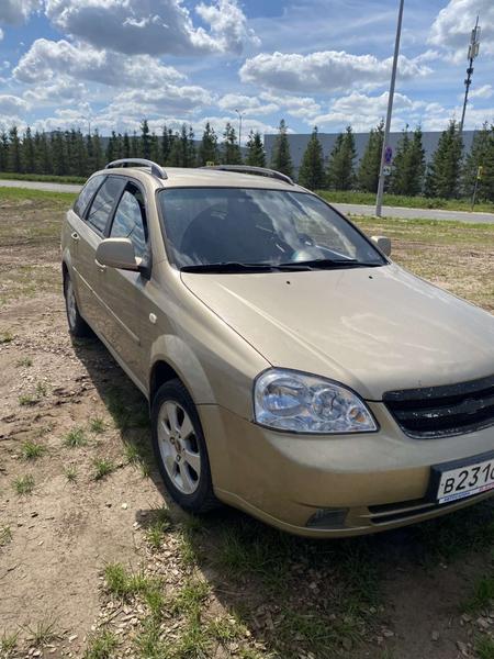 Chevrolet Lacetti 2010, фото 2