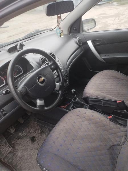 Chevrolet Aveo 2010, фото 2