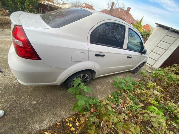 Chevrolet Aveo 2010, фото 10