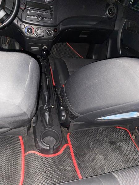 Chevrolet Aveo 2010, фото 6