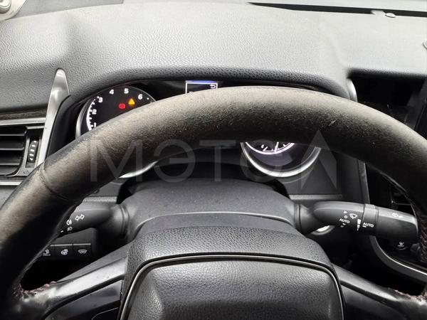 Toyota Camry 2021, фото 12
