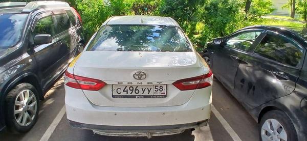 Toyota Camry 2022, фото 4