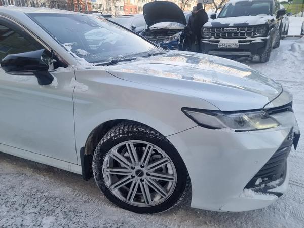 Toyota Camry 2021, фото 5