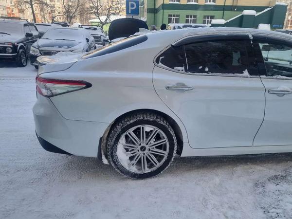 Toyota Camry 2021, фото 19
