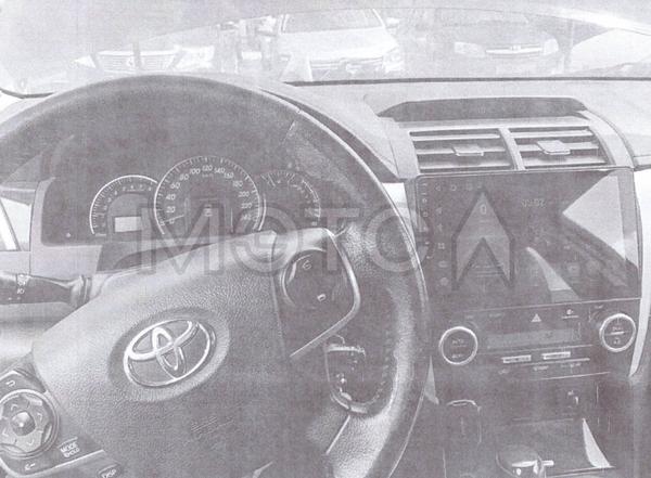 Toyota Camry 2013, фото 13