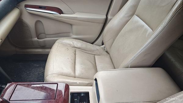 Toyota Camry 2011, фото 9
