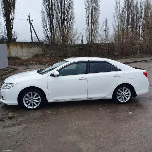 Toyota Camry 2013, фото 2