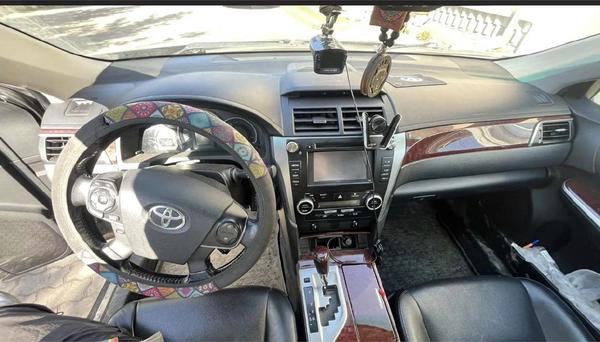 Toyota Camry 2014, фото 7